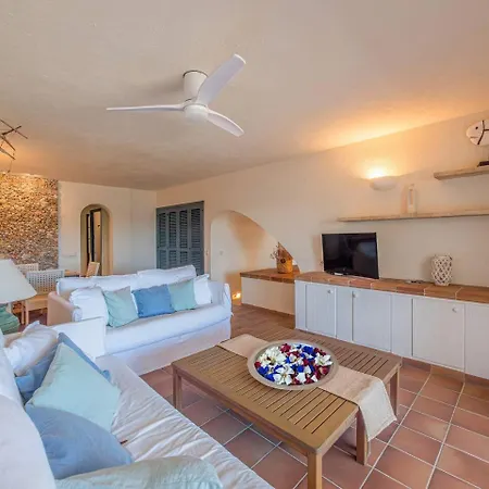 Holiday home Els Tamarells By 3villas Fornells (Menorca)